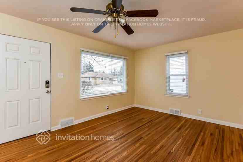 719 Mack St - Photo 2 of 9