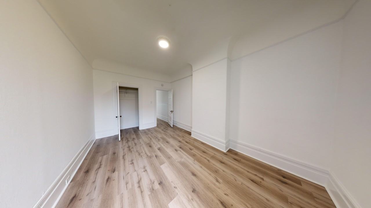 1234 Grove Street - Photo 7 of 11