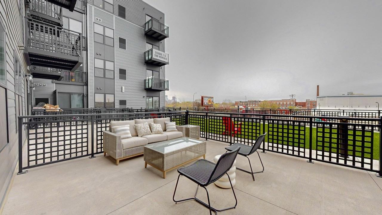 Tyler Street Stacks - Photo 7 of 50