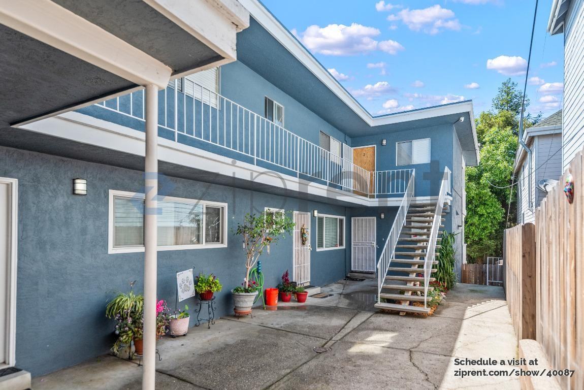 3809 Buell St #D - Photo 2 of 29
