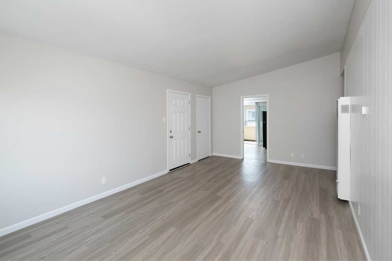 The Mark - Photo 3 of 11