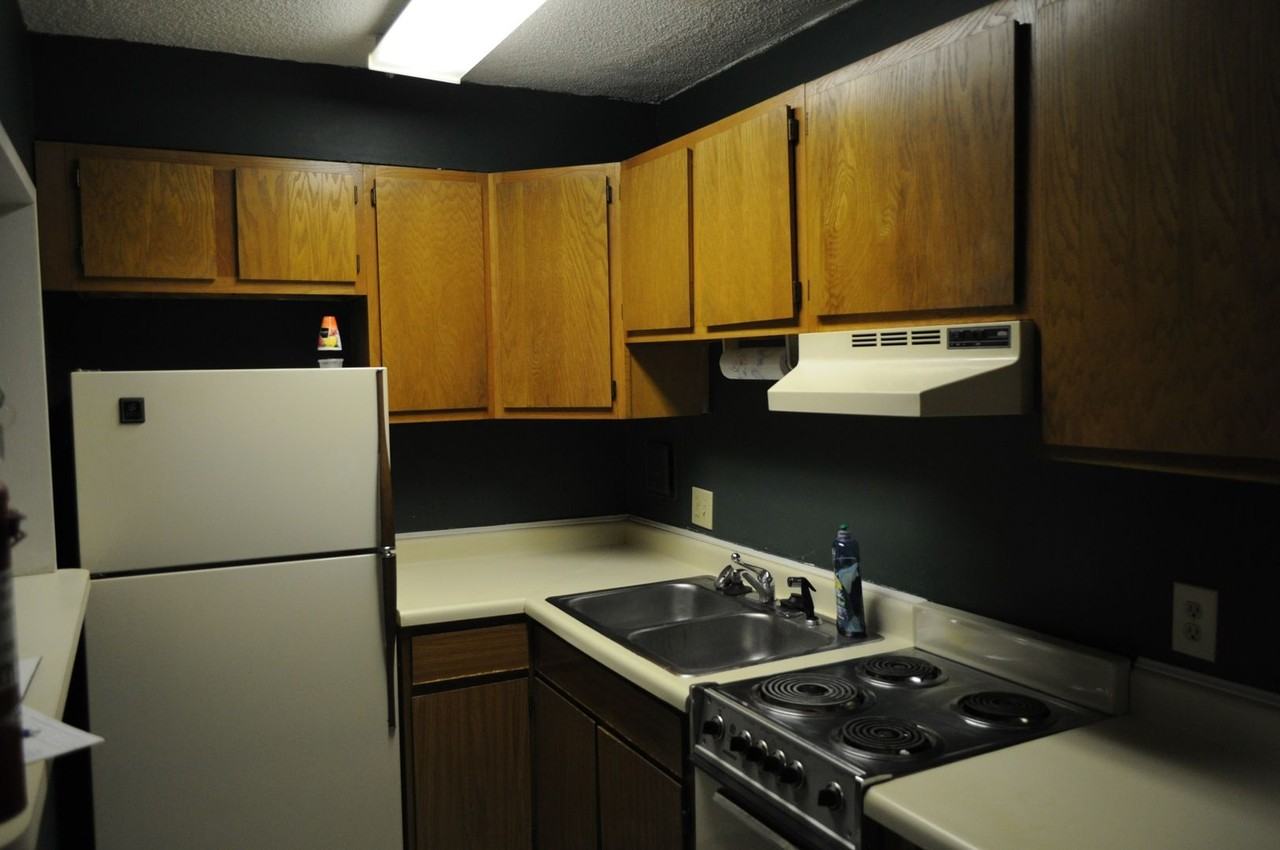 510 14th Street #302 - Photo 2 of 14