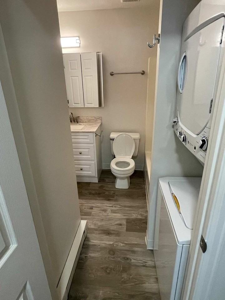 Campus Park Apartments - Photo 6 of 50