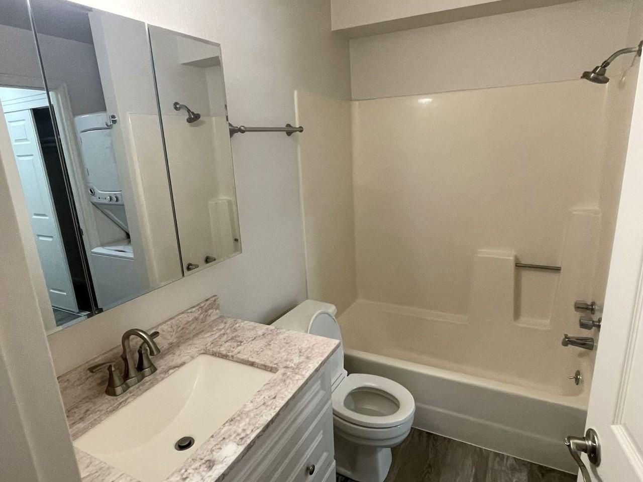 Campus Park Apartments - Photo 7 of 50