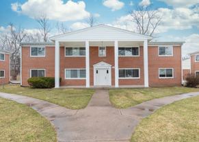 Candlelight Court Apartments - Photo 1 of 1