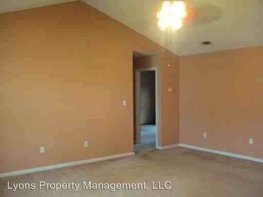 3 Pine Breeze Ct - Photo 3 of 18