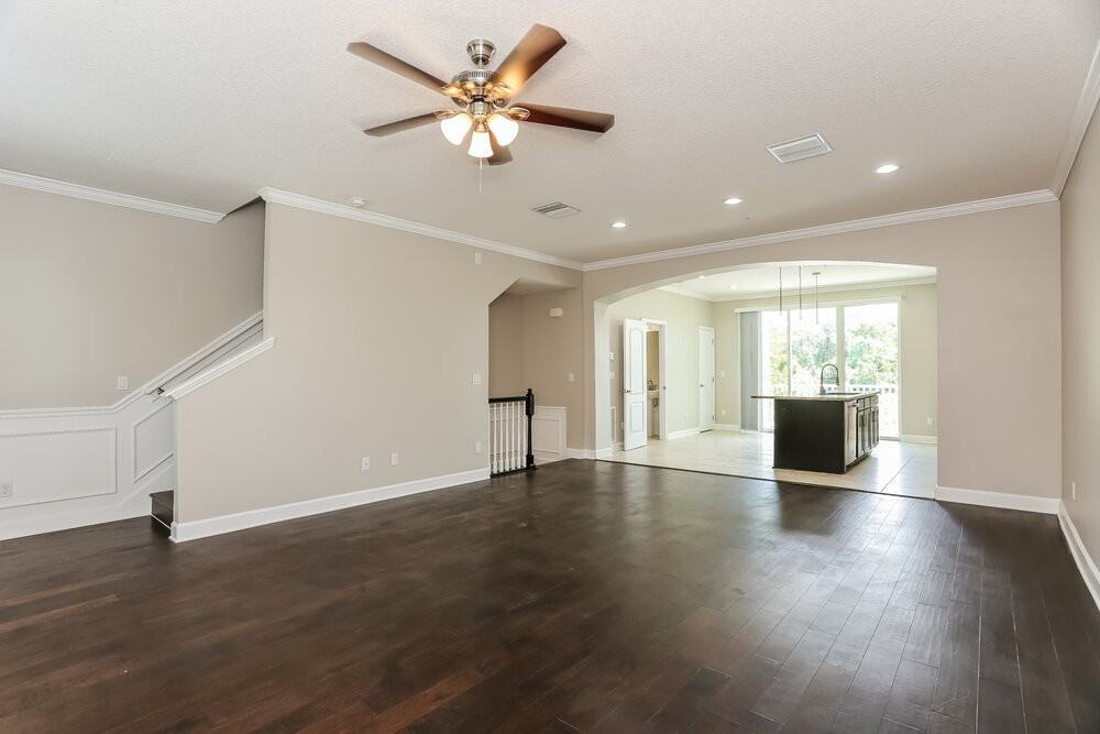 4475 Ellipse Dr - Photo 6 of 18
