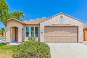 featured image of 46186 W Holly Dr