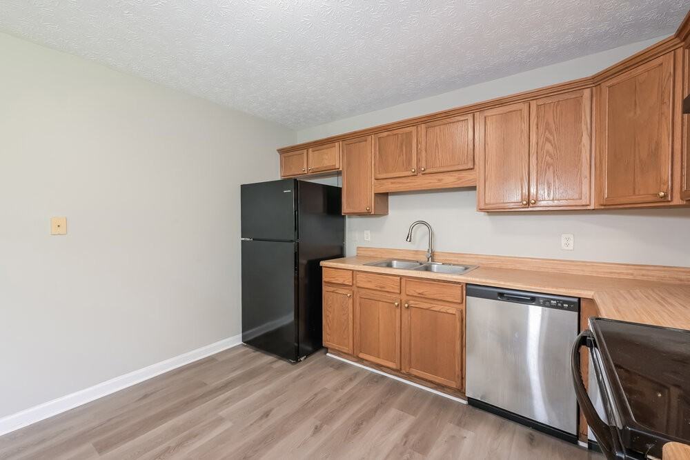 372 Kay Dr - Photo 7 of 16