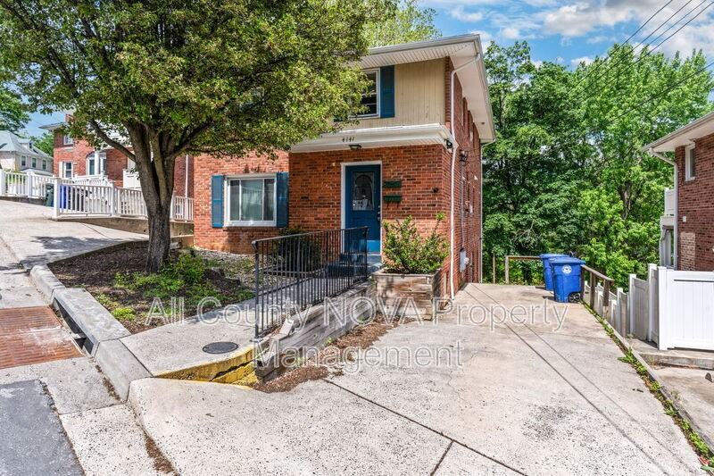 4141 21st Rd N #B - Photo 2 of 22