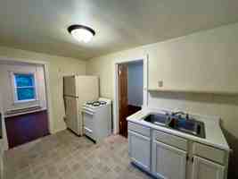 featured image of 1415 N Stevens St