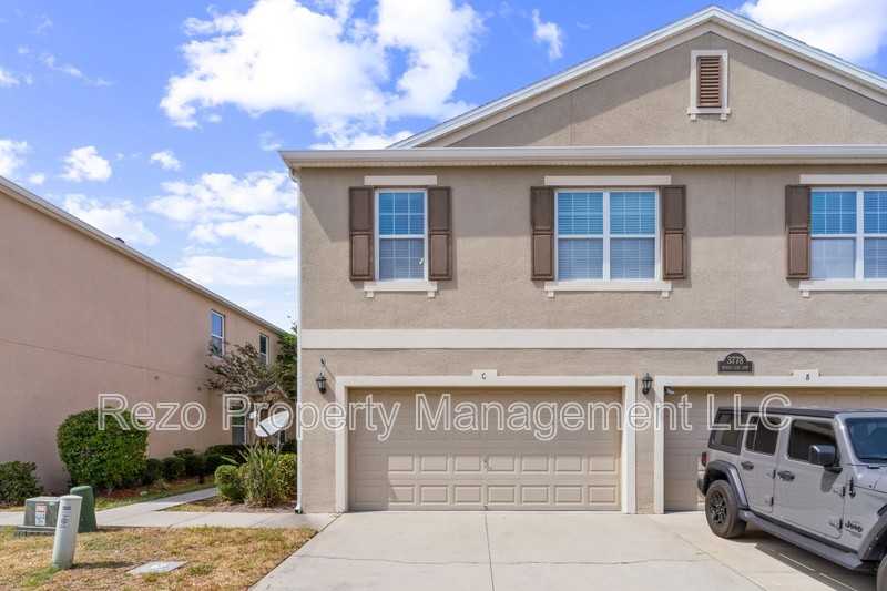 3778 Seneca Club Loop #C - Photo 3 of 31