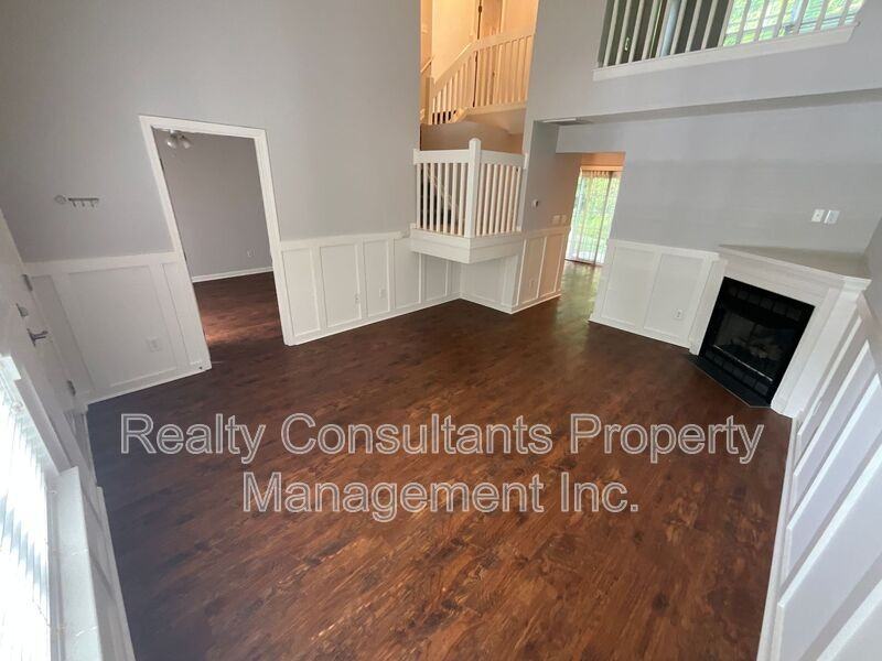 239 Bridford Downs Dr - Photo 3 of 28