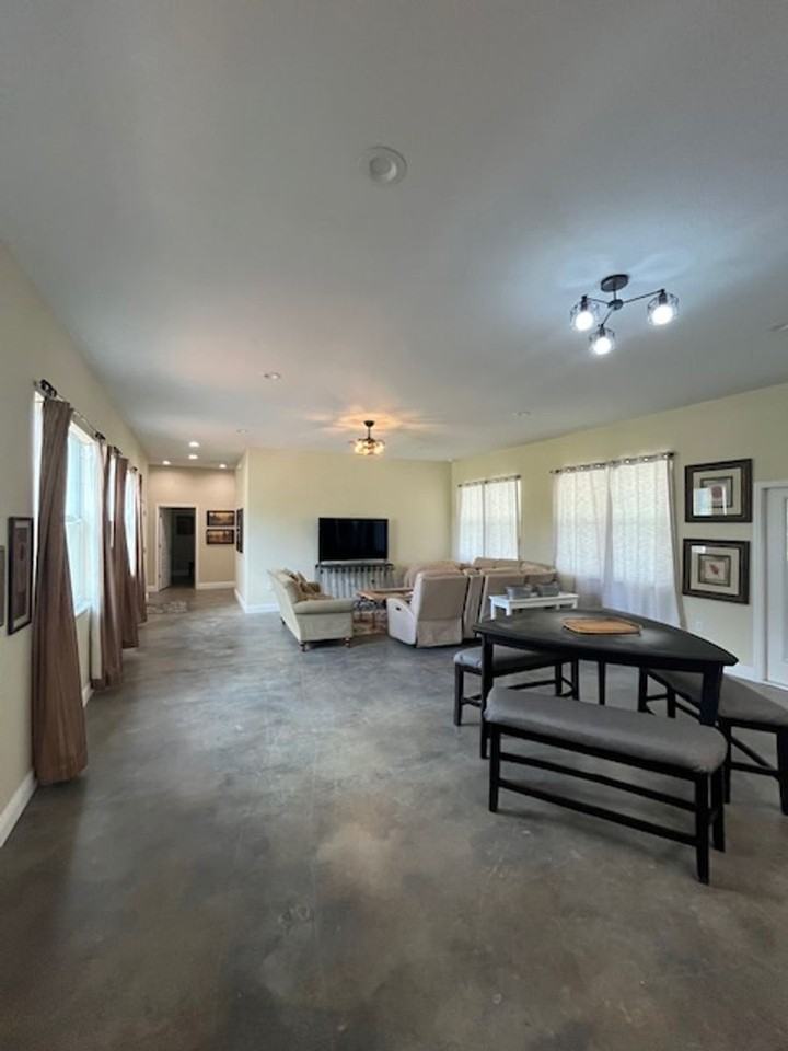 13104 Sw 70th Ln - Photo 2 of 31
