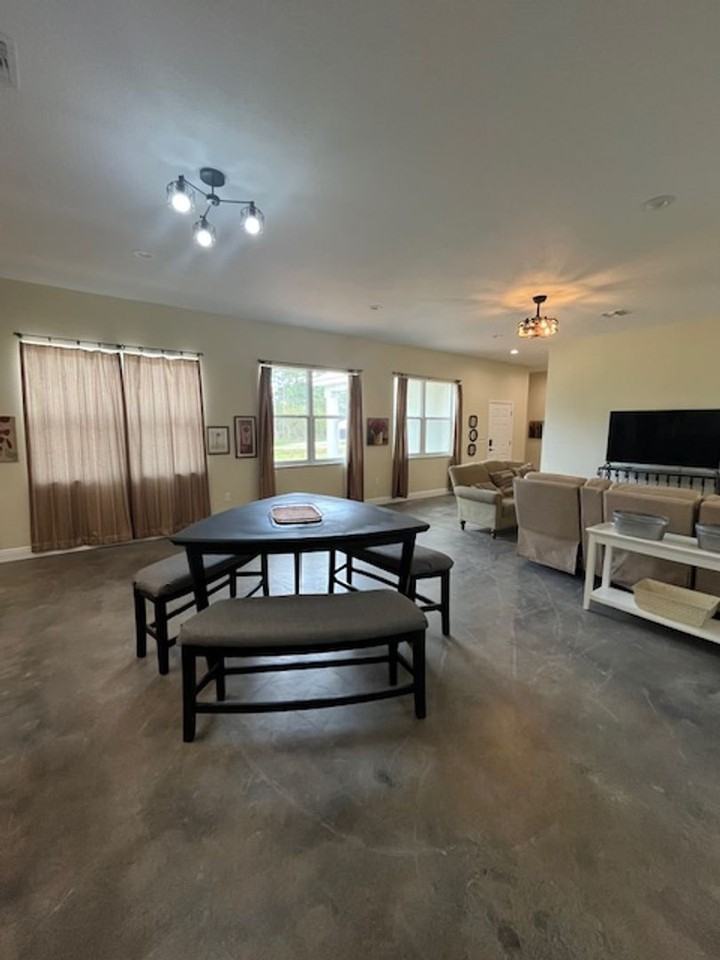 13104 Sw 70th Ln - Photo 3 of 31