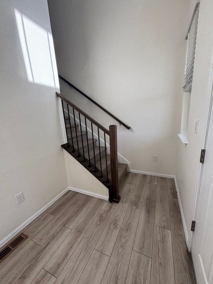 17612 Cherokee St - Photo 2 of 31