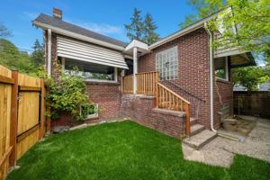 featured image of 5612 Delridge Way Sw