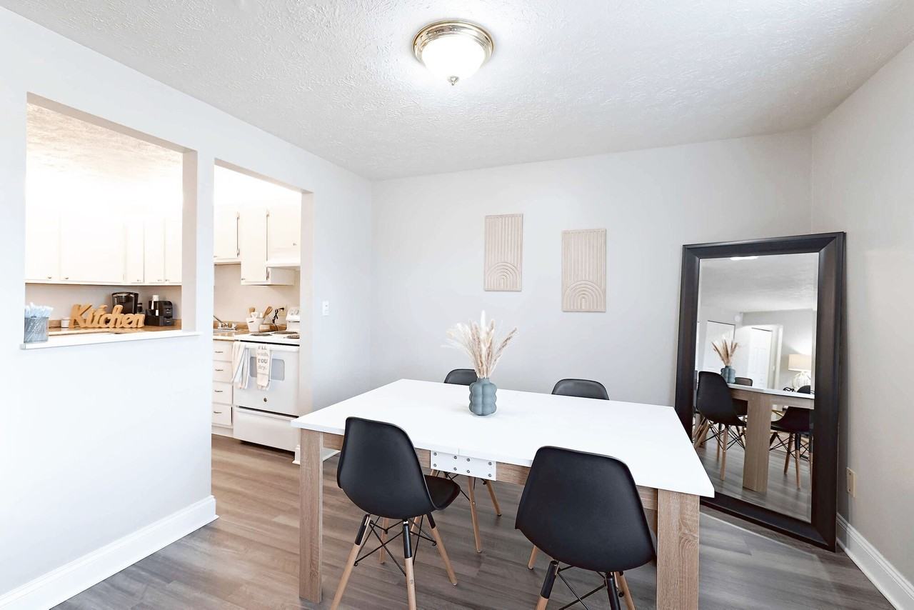 The Flats At Fox Hill - Photo 7 of 48