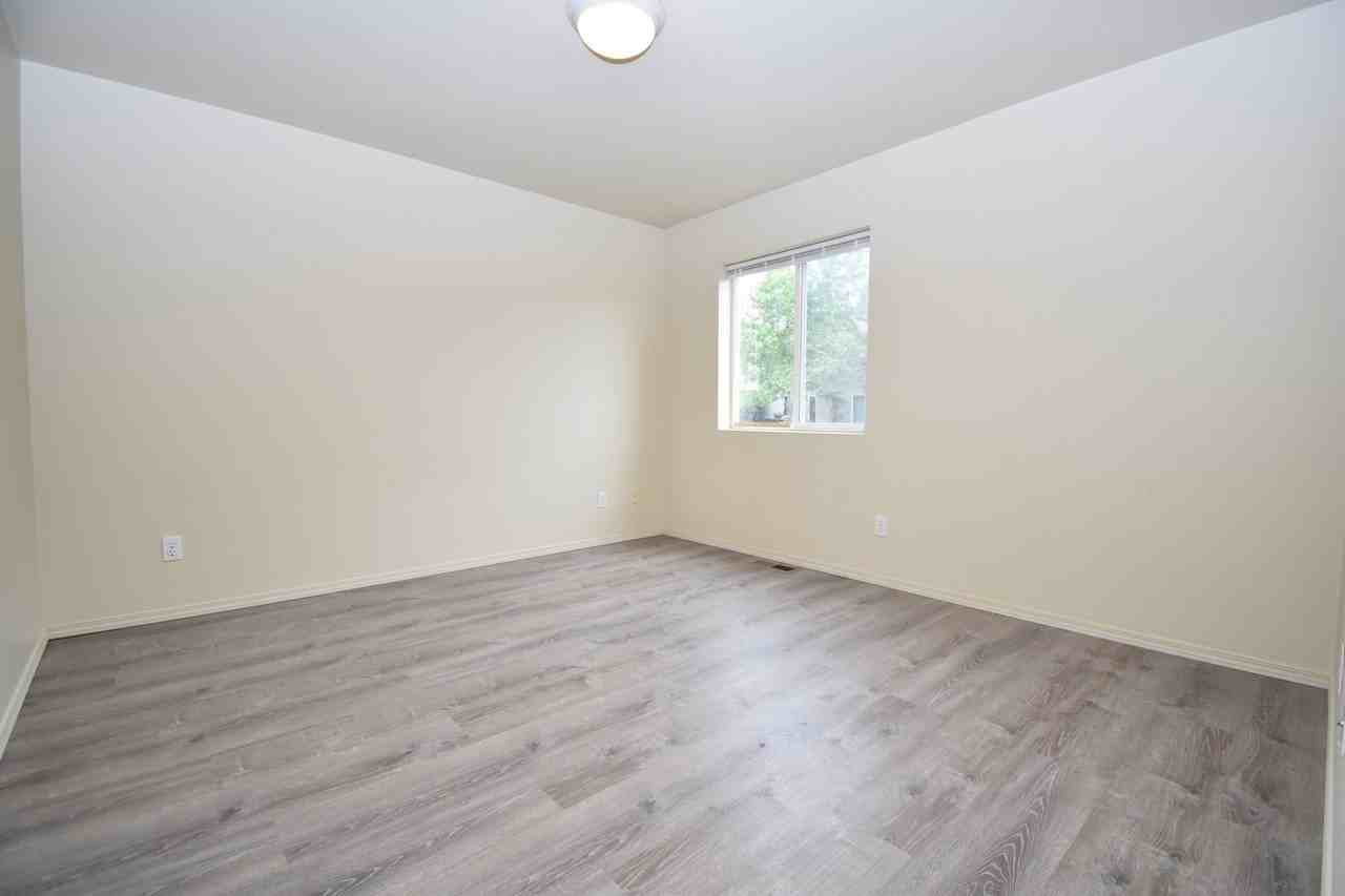 509 N Hunters Way - Photo 5 of 14
