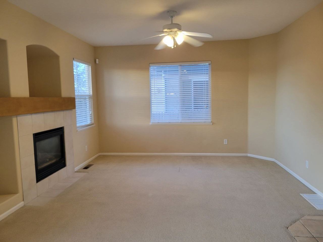 7160 Island Mist Pt - Photo 4 of 25