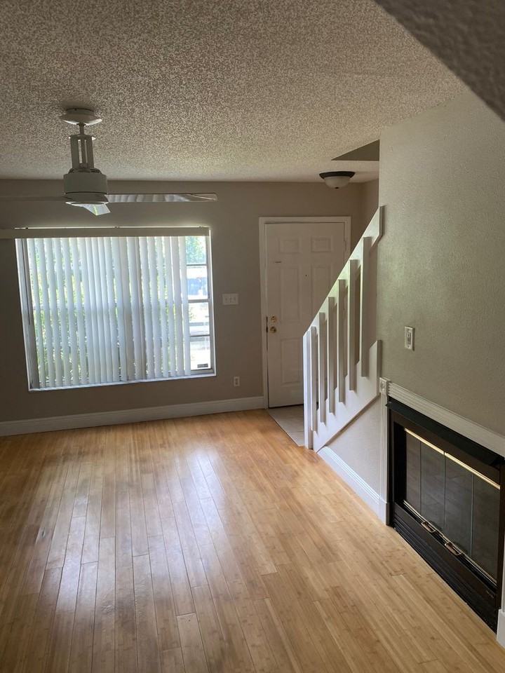 130 Rhoden Ln - Photo 5 of 25