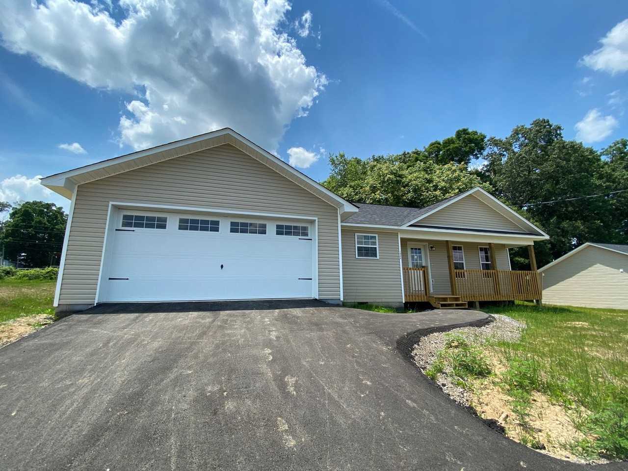 1064 Rosella Dr - Photo 2 of 18