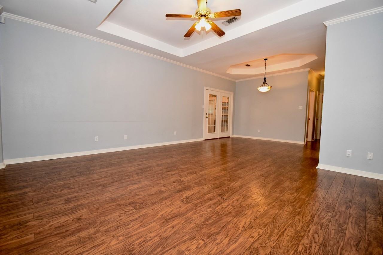 2434 Melody Ln - Photo 2 of 14