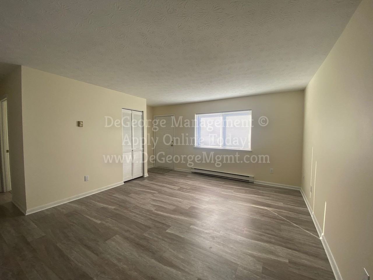 Parkway Apartments - Photo 3 of 50