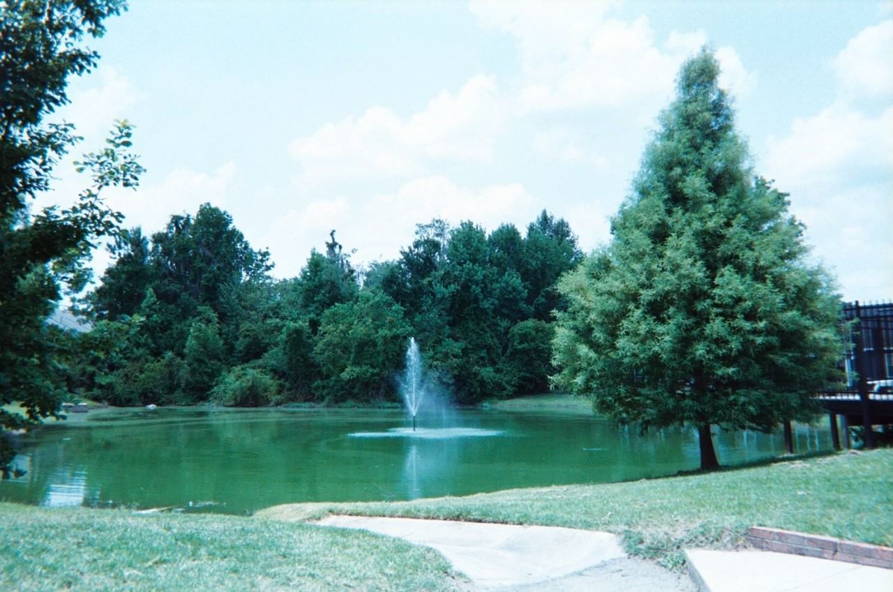 219 Nw 48th Blvd - Photo 5 of 26