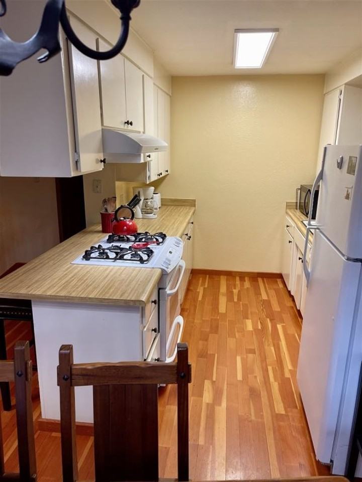 25209 25209 E Jordan Way - Photo 2 of 14