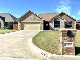 featured image of 320 N Mountain Meadow Dr