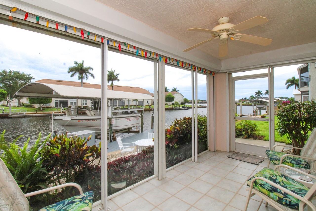 183 Eveningstar Cay - Photo 5 of 48