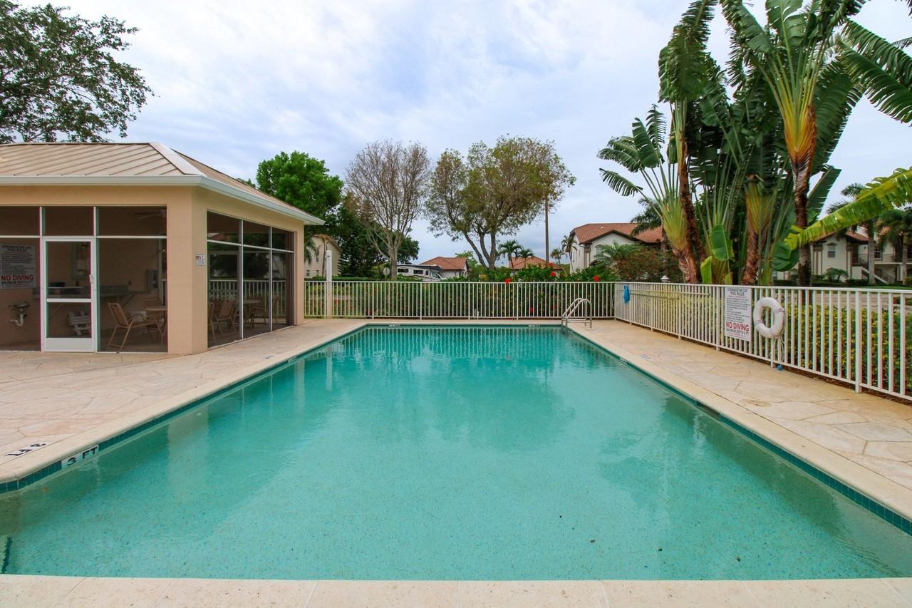 183 Eveningstar Cay - Photo 6 of 48