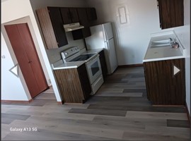 featured image of 502 E Center St