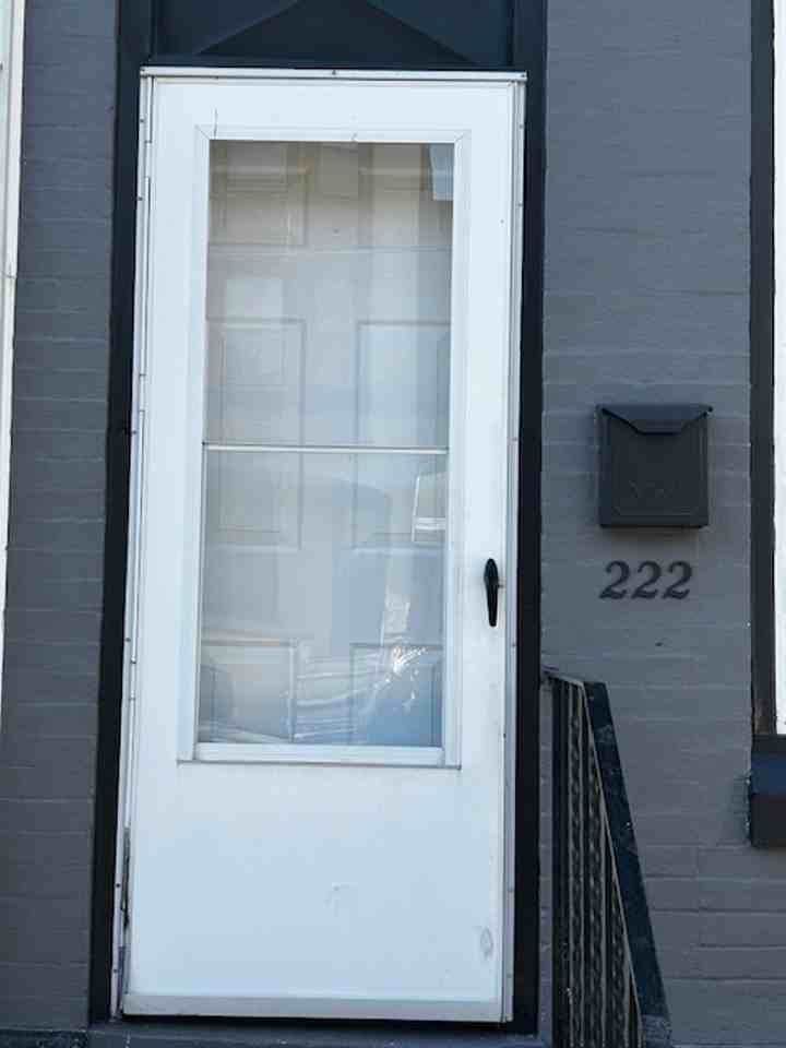 222 N 11th St - Photo 2 of 12