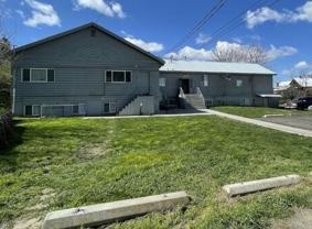 513 SW 10th - Photo 1 of 1