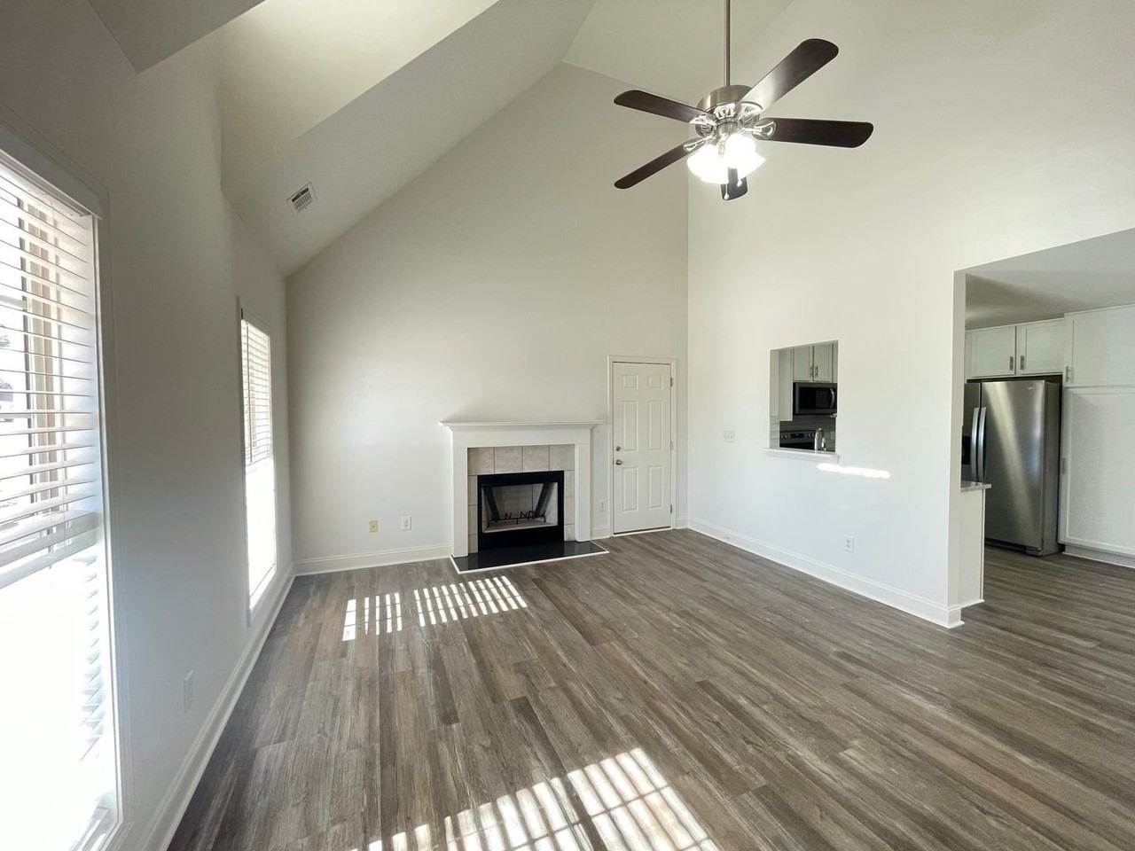 1110 Stone Shoals Ter - Photo 2 of 40