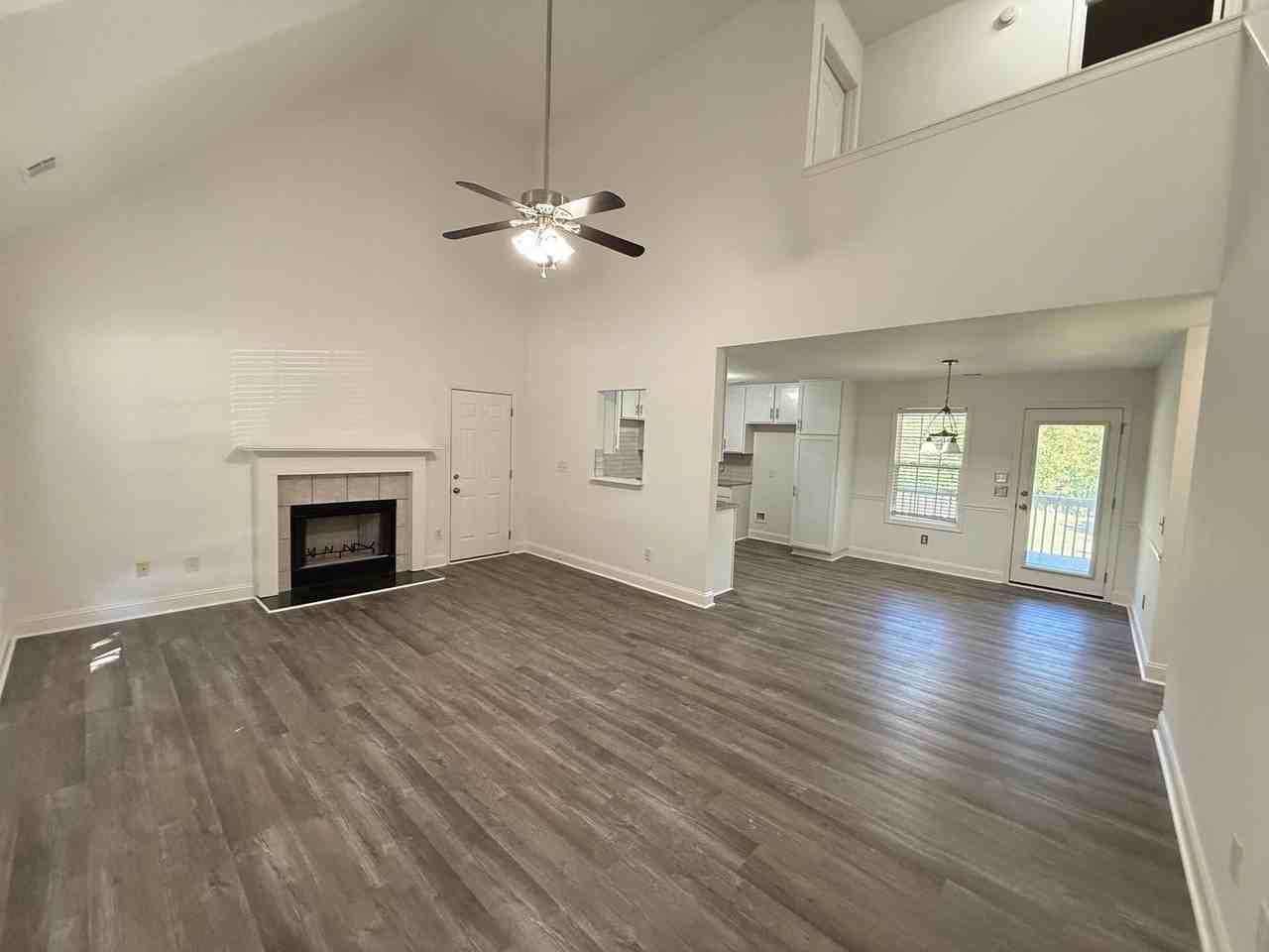 1110 Stone Shoals Ter - Photo 3 of 40