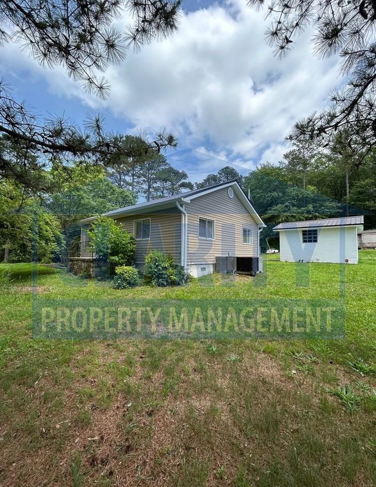 1265 Keith Valley Rd Se - Photo 3 of 15