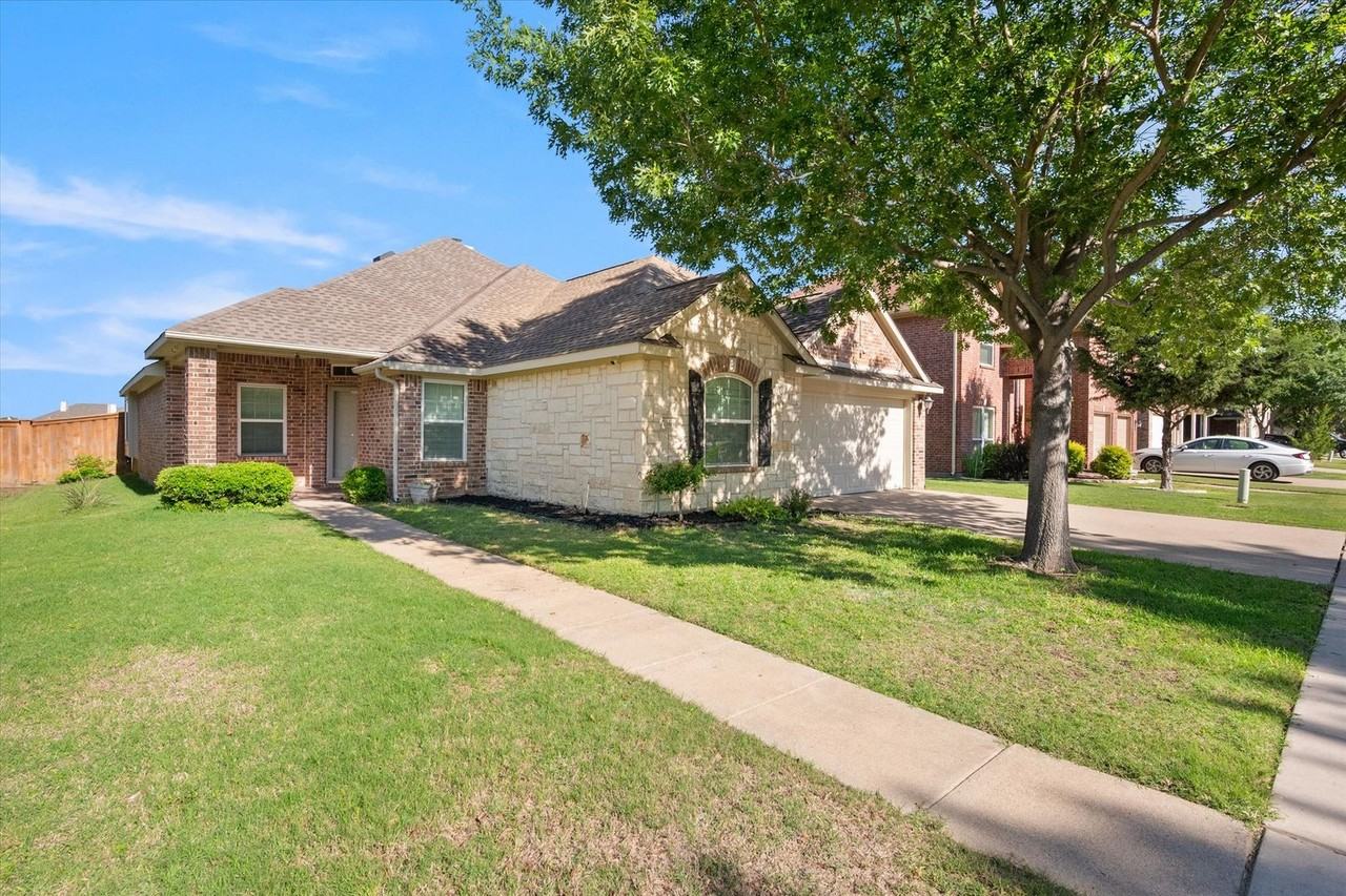 7363 Estela - Photo 3 of 38