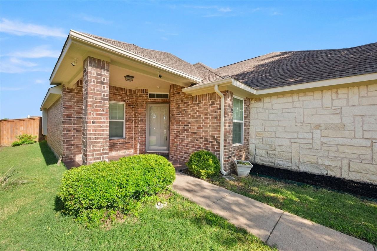 7363 Estela - Photo 4 of 38