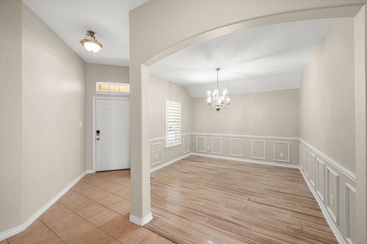 7363 Estela - Photo 6 of 38