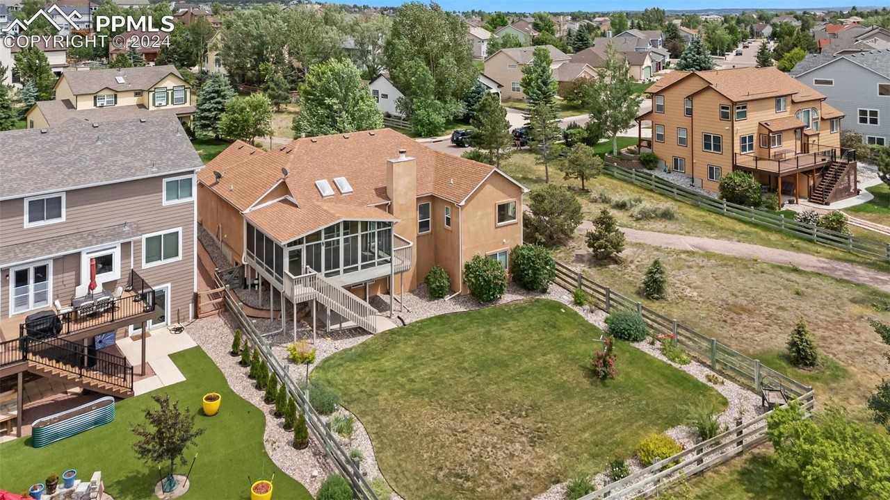 15684 Candle Creek Dr - Photo 2 of 22