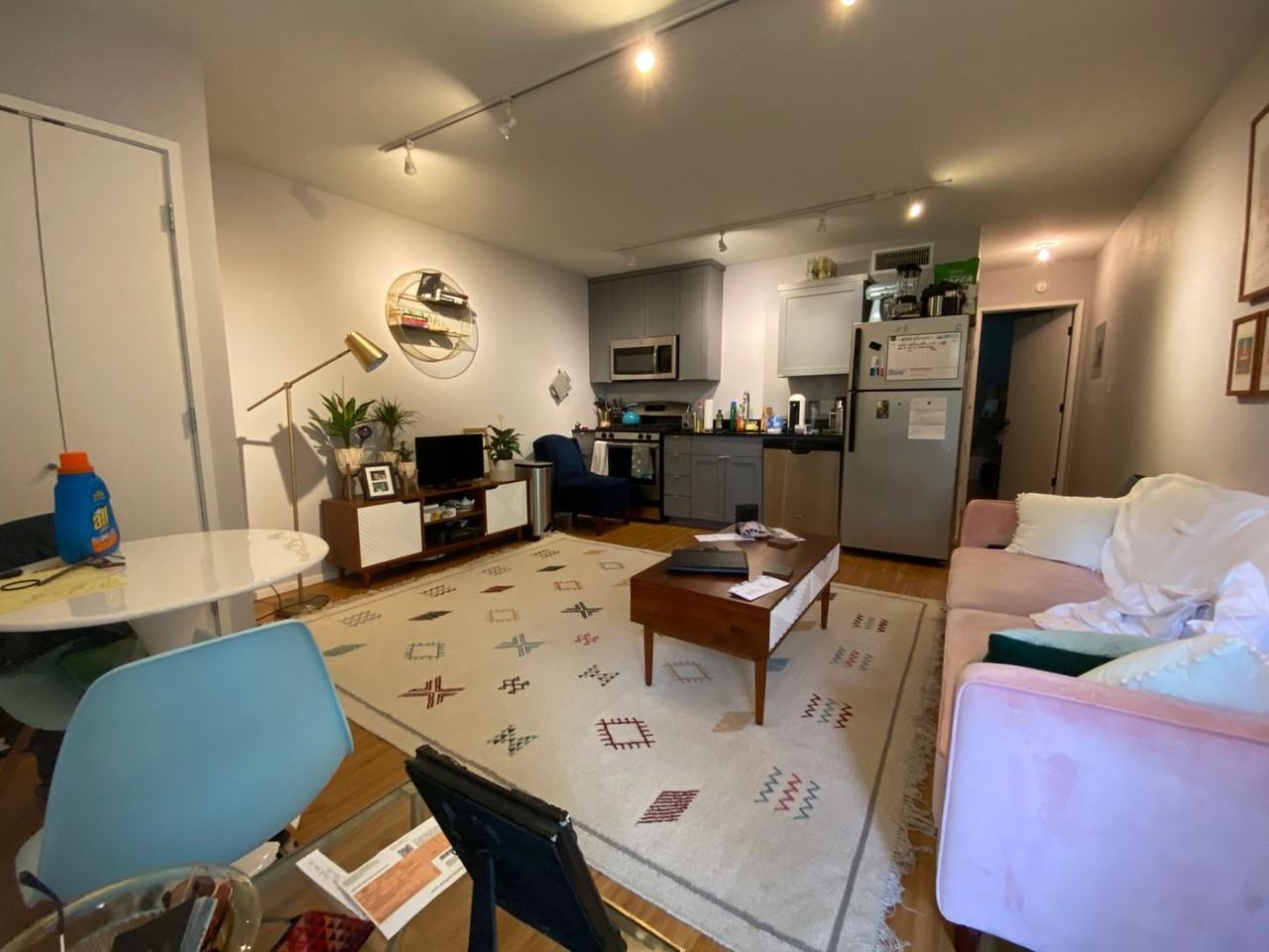 5306 Woodrow Ave - Photo 5 of 13