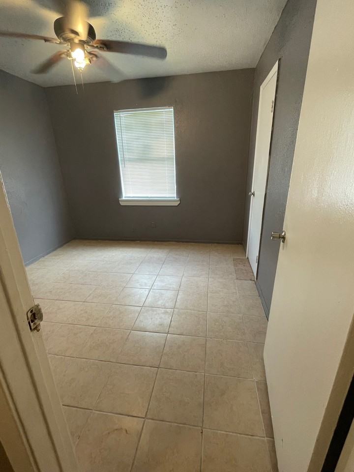 Tierwester (6215) - Photo 2 of 4