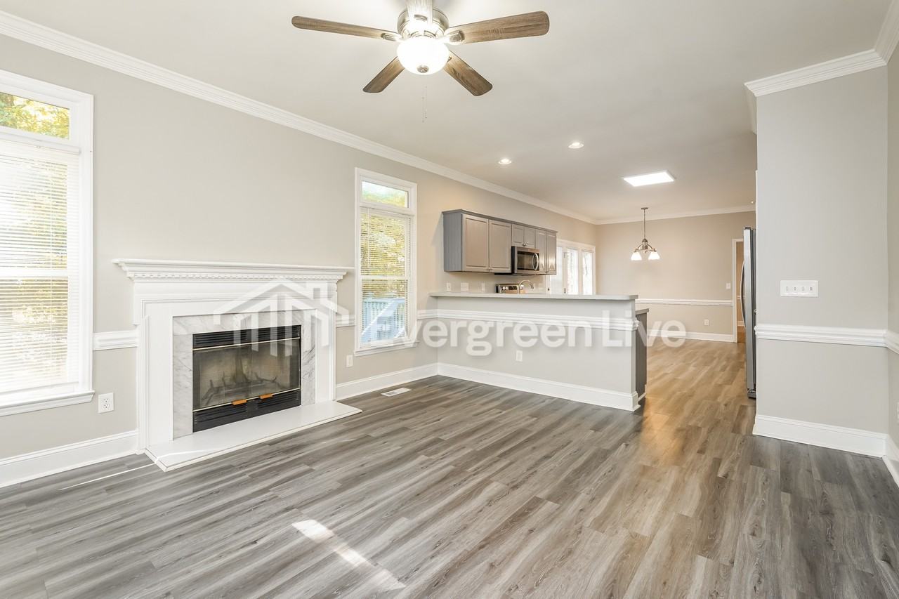 6513 Cardinal Forest Ct - Photo 5 of 15