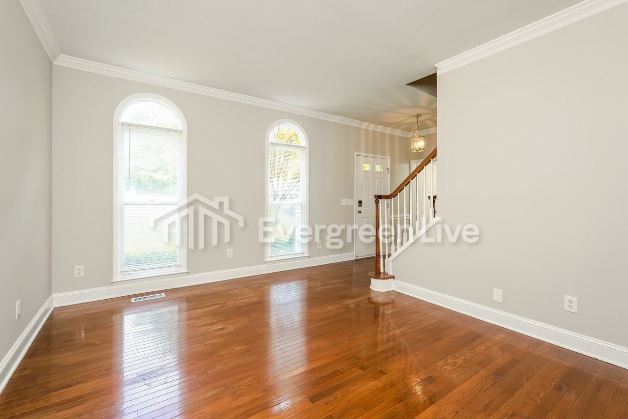 6513 Cardinal Forest Ct - Photo 7 of 15