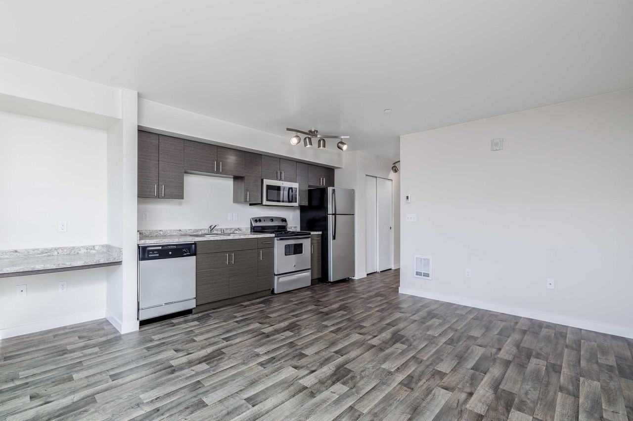 Harlow Heights Apartments - Photo 3 of 50