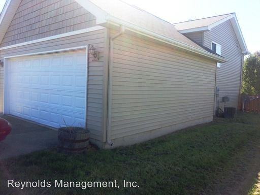 8261 Lockerbie Dr - Photo 2 of 19