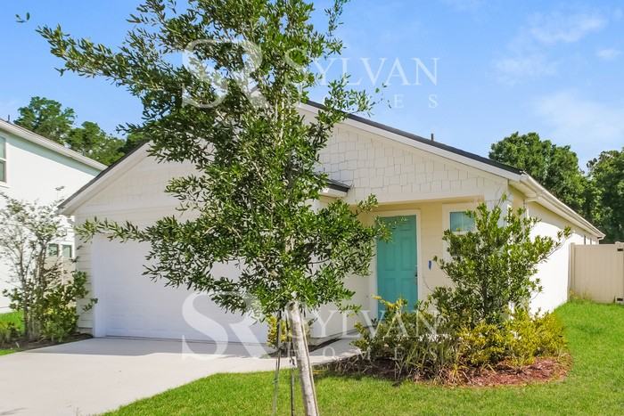 400 Caminha Rd - Photo 3 of 16